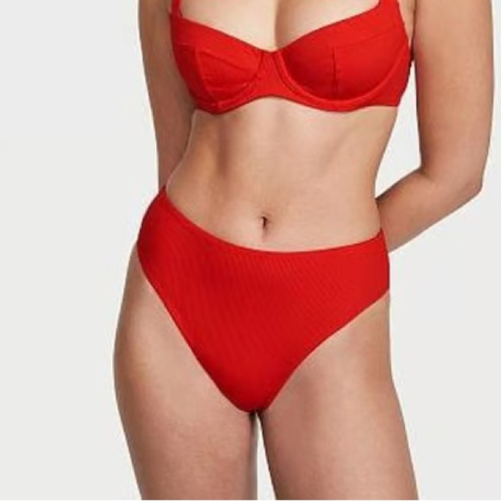 VICTORIA’S SECRET Essential Ribbed High-Rise Cheeky Swim Bottom
